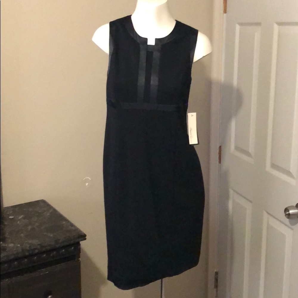 New Kenneth Cole dress with silk trim navel blue